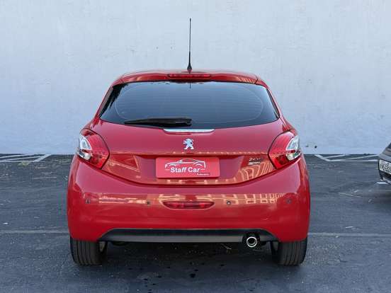 PEUGEOT-208-1.6 ACTIVE PACK 16V FLEX 4P AUTOMÁTICO PEUGEOT-208-2014