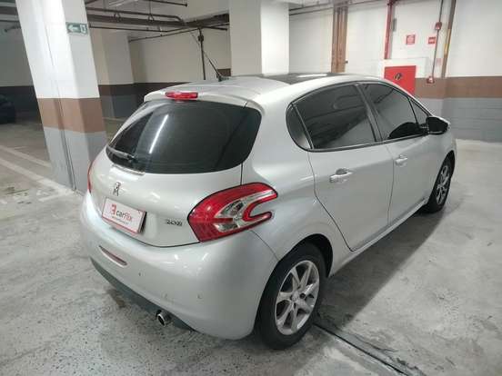 PEUGEOT-208-1.6 ALLURE 16V FLEX 4P AUTOMÁTICO PEUGEOT-208-2016