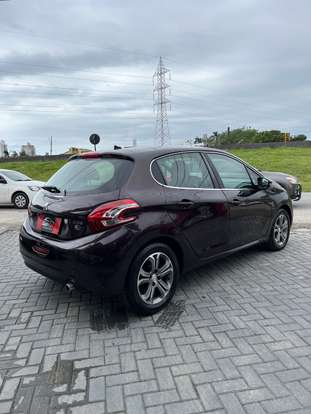 PEUGEOT-208-2014