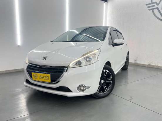 PEUGEOT-208-2013
