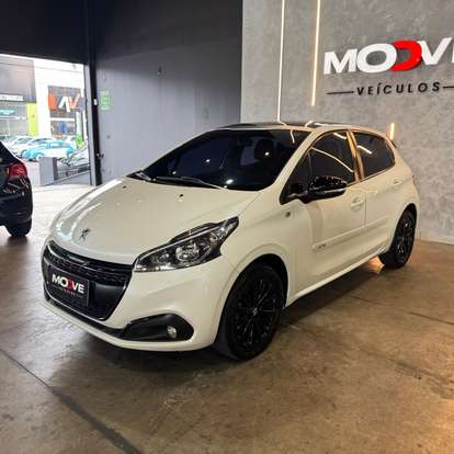 PEUGEOT-208-2018