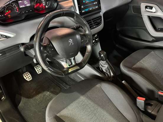 PEUGEOT-208-1.6 SPORT 16V FLEX 4P MANUAL PEUGEOT-208-2018