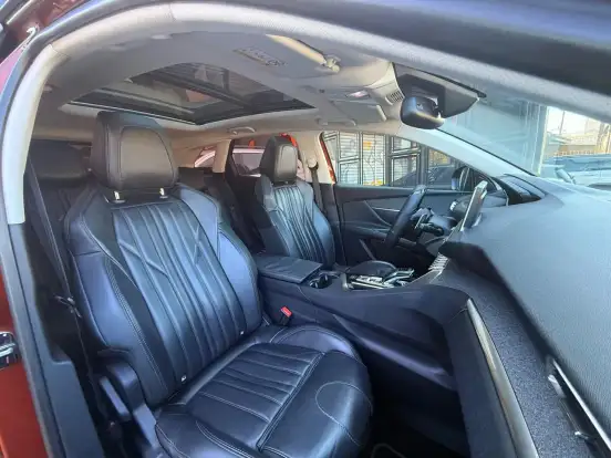 PEUGEOT-3008-1.6 GRIFFE THP 16V GASOLINA 4P AUTOMÁTICO PEUGEOT-3008-2017