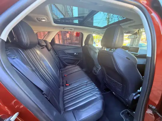 PEUGEOT-3008-1.6 GRIFFE THP 16V GASOLINA 4P AUTOMÁTICO PEUGEOT-3008-2017