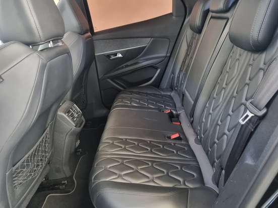 PEUGEOT-3008-1.6 16V THP GASOLINA GRIFFE AUTOMÁTICO PEUGEOT-3008-2021