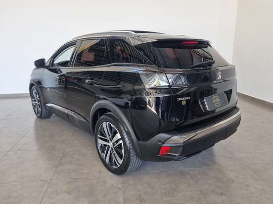 PEUGEOT-3008-1.6 16V THP GASOLINA GRIFFE AUTOMÁTICO PEUGEOT-3008-2021