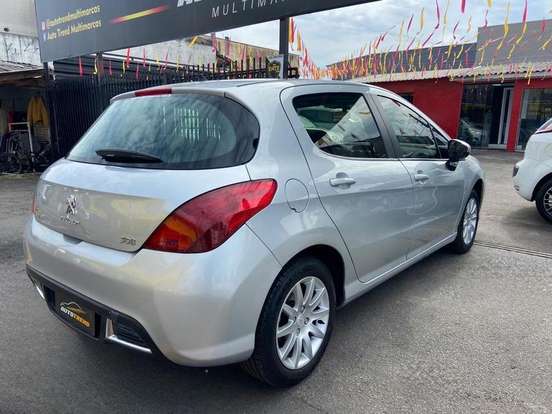 PEUGEOT-308-2013