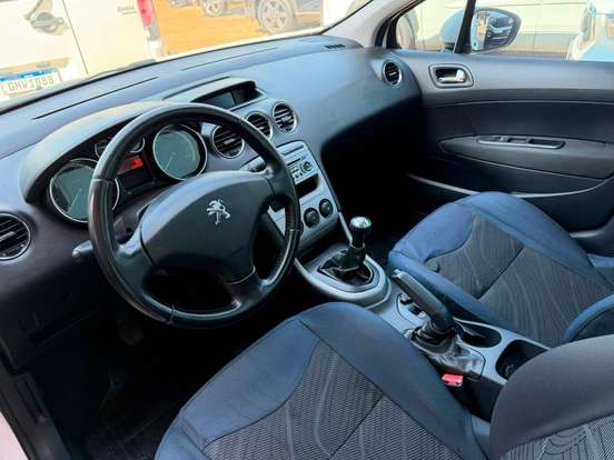 PEUGEOT-308-1.6 ACTIVE 16V FLEX 4P MANUAL PEUGEOT-308-2013