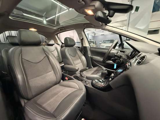 PEUGEOT-308-2.0 ALLURE 16V FLEX 4P AUTOMÁTICO PEUGEOT-308-2015