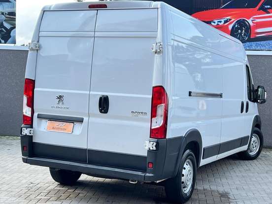 PEUGEOT-BOXER-2022