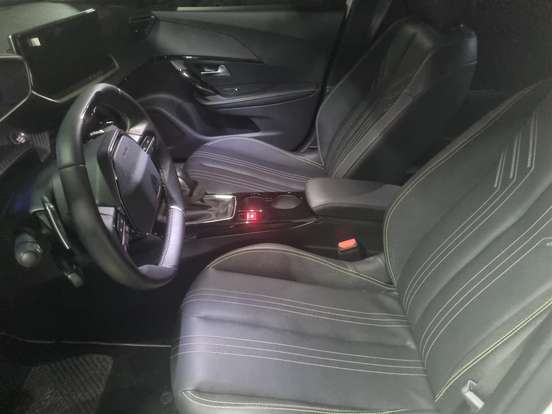 PEUGEOT-2008-1.0 TURBO 200 FLEX GT CVT PEUGEOT-2008-2024