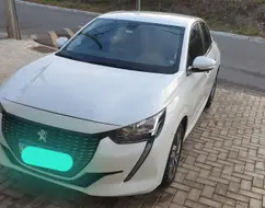 PEUGEOT 208 1.6 16V FLEX ALLURE AT6 PEUGEOT 208 1.6 16V FLEX ALLURE AT6