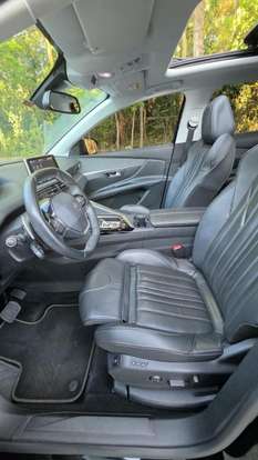 PEUGEOT-3008-2020