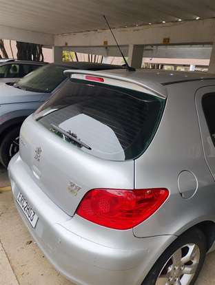 PEUGEOT-307-2011