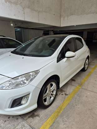 PEUGEOT-308-2012