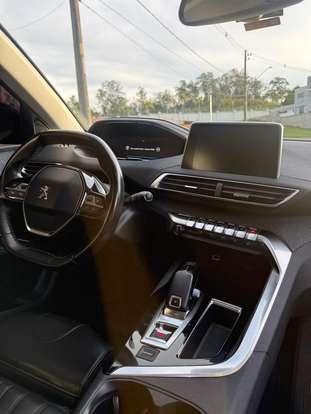 PEUGEOT-5008-1.6 GRIFFE PACK THP 16V GASOLINA 4P AUTOMÁTICO PEUGEOT-5008-2018