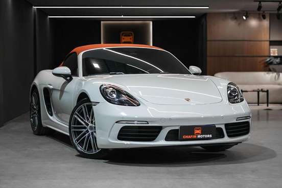 PORSCHE-718-2024