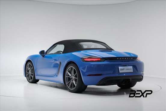 PORSCHE-718-2024