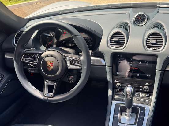 PORSCHE-718-2.0 16V H4 GASOLINA BOXSTER PDK PORSCHE-718-2024