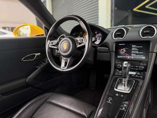 PORSCHE-718-2019