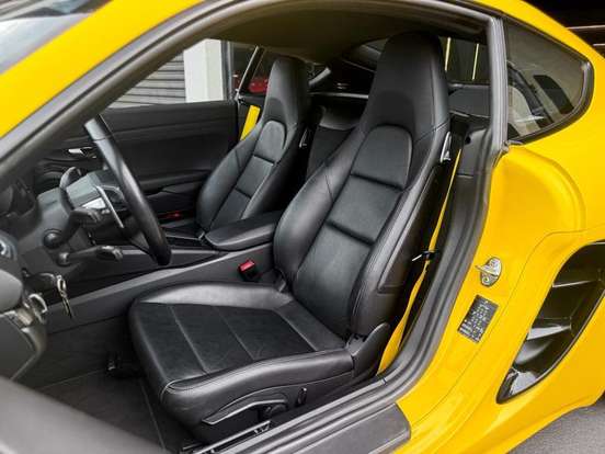 PORSCHE-718-2019