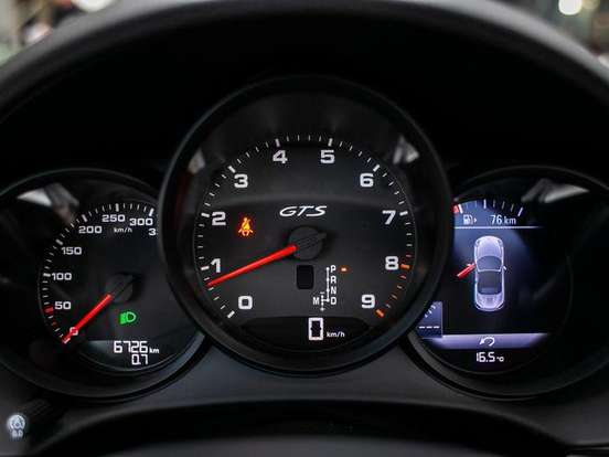 PORSCHE-718-4.0 H6 GASOLINA BOXSTER GTS PDK PORSCHE-718-2024