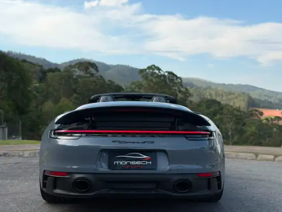 PORSCHE-911-2024