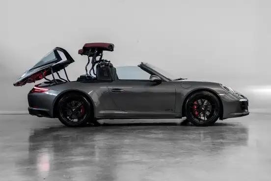 PORSCHE-911-2018