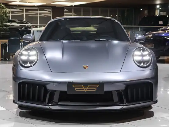 PORSCHE-911-2025