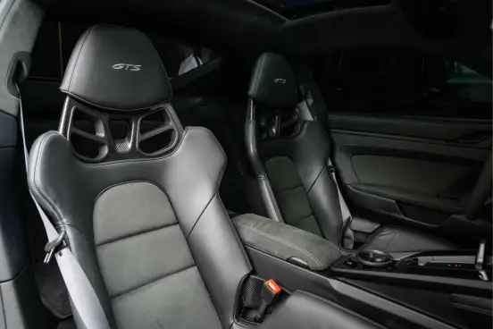 PORSCHE-911-2025