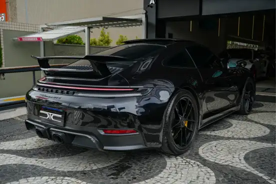 PORSCHE-911-2025
