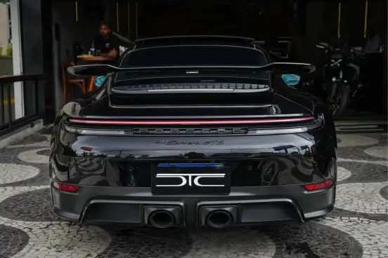 PORSCHE-911-2025