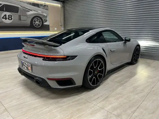 PORSCHE-911-2022