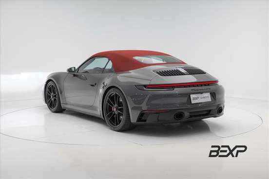 PORSCHE-911-2022
