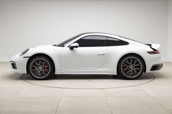PORSCHE-911-2023