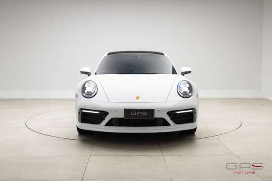 PORSCHE-911-2023
