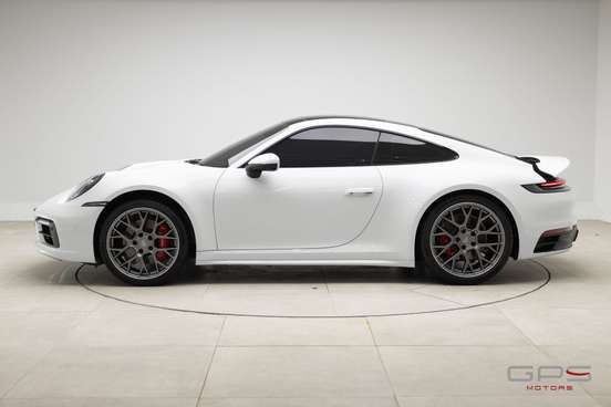 PORSCHE-911-2023