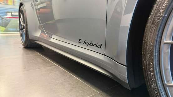 PORSCHE-911-2025