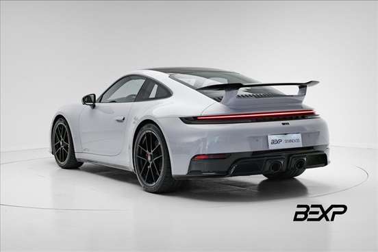 PORSCHE-911-2025