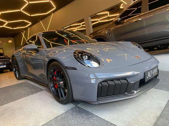 PORSCHE-911-2025