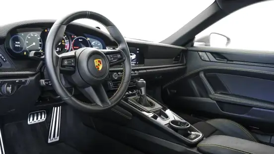 PORSCHE-911-2021