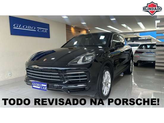 PORSCHE-CAYENNE-2019