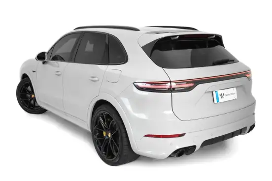 PORSCHE-CAYENNE-2020