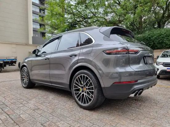 PORSCHE-CAYENNE-3.0 V6 E-HYBRID AWD TIPTRONIC S PORSCHE-CAYENNE-2021