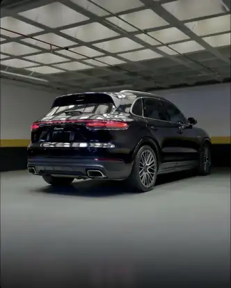 PORSCHE-CAYENNE-2022