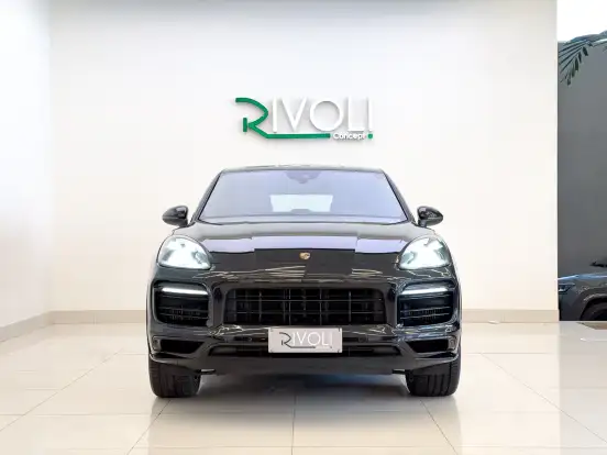 PORSCHE-CAYENNE-2021