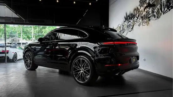 PORSCHE-CAYENNE-2024