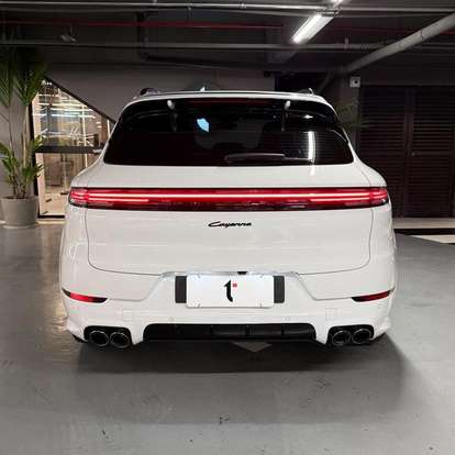 PORSCHE-CAYENNE-2025