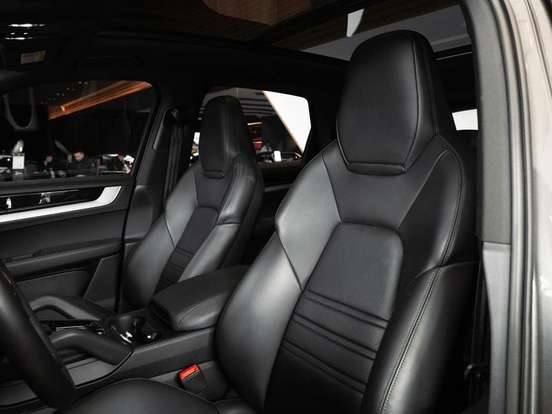 PORSCHE-CAYENNE-2024