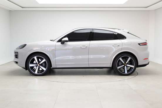 PORSCHE-CAYENNE-2024